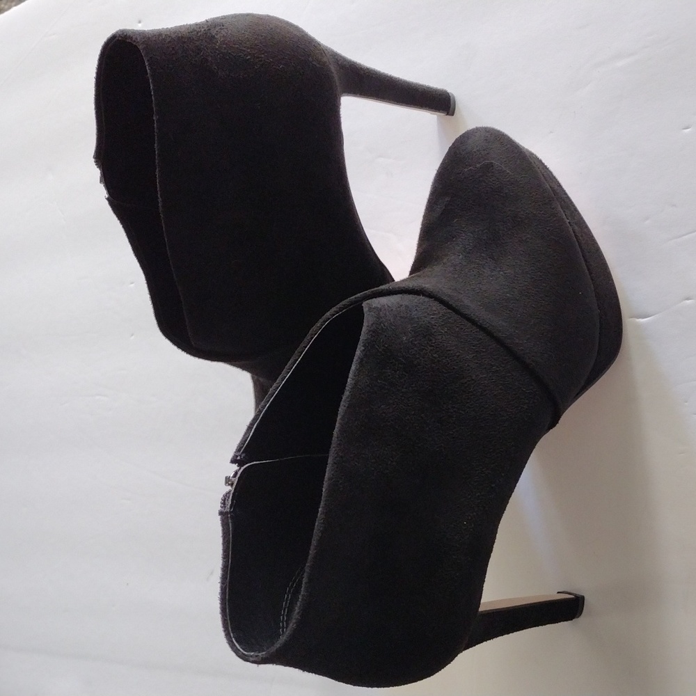 Jessica Simpson Ankle Black Booties | Size 8M